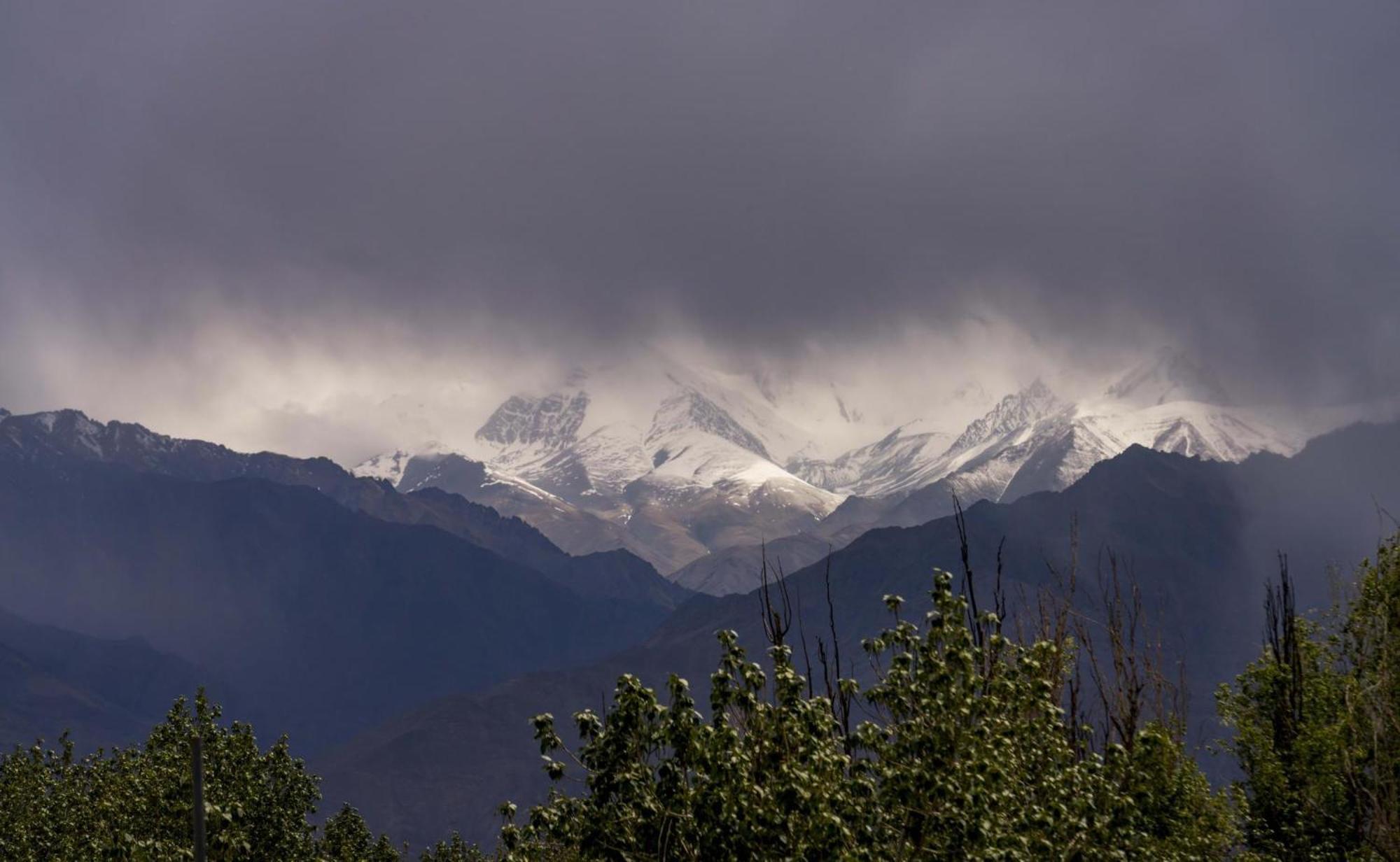 Rainbow Hostelier Leh Exterior photo